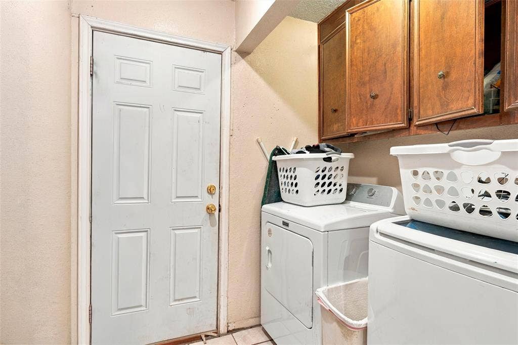 301 Brenda Drive, Hewitt, TX 76643 301 Brenda Drive, Hewitt, TX 76643