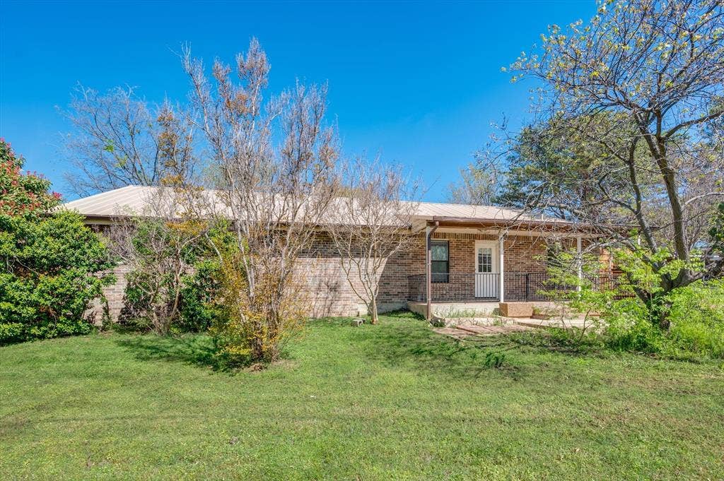 304 Oak Drive, Argyle, TX 76226 304 Oak Drive, Argyle, TX 76226