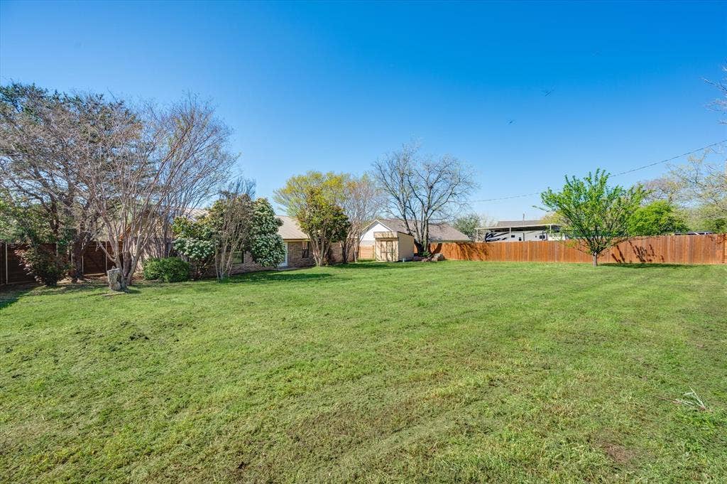 304 Oak Drive, Argyle, TX 76226 304 Oak Drive, Argyle, TX 76226
