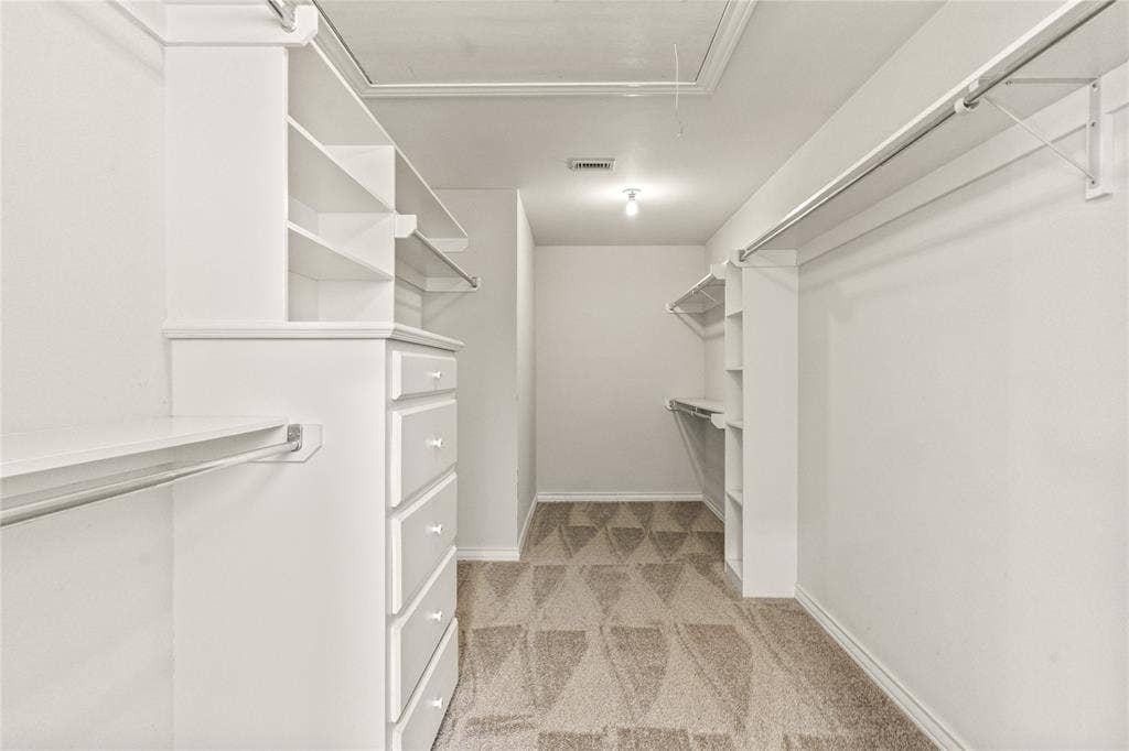 6423 Ridgemont Drive, Dallas, TX 75214 Upstairs Primary