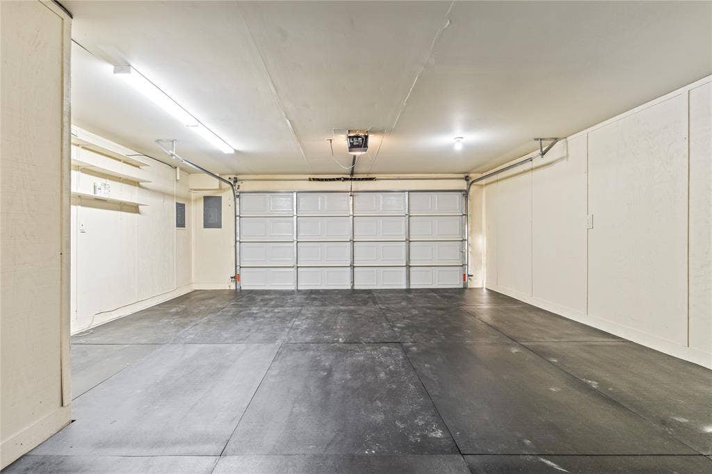 6423 Ridgemont Drive, Dallas, TX 75214 6423 Ridgemont Drive, Dallas, TX 75214