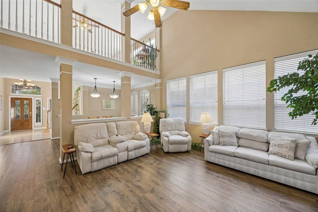 7947 Xavier Court, Dallas, TX 75218 7947 Xavier Court, Dallas, TX 75218
