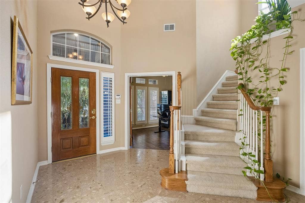 7947 Xavier Court, Dallas, TX 75218 7947 Xavier Court, Dallas, TX 75218