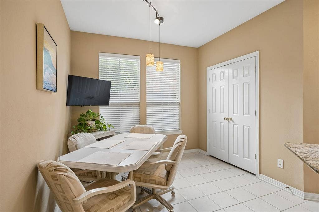 7947 Xavier Court, Dallas, TX 75218 7947 Xavier Court, Dallas, TX 75218