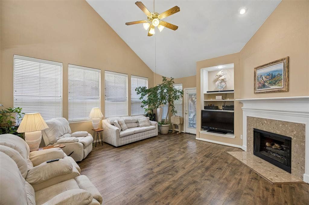 7947 Xavier Court, Dallas, TX 75218 7947 Xavier Court, Dallas, TX 75218
