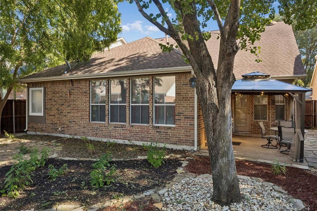 7947 Xavier Court, Dallas, TX 75218 7947 Xavier Court, Dallas, TX 75218