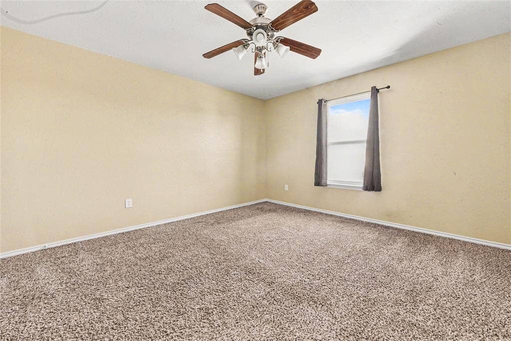 823 Parkplace Ridge, Princeton, TX 75407 823 Parkplace Ridge, Princeton, TX 75407