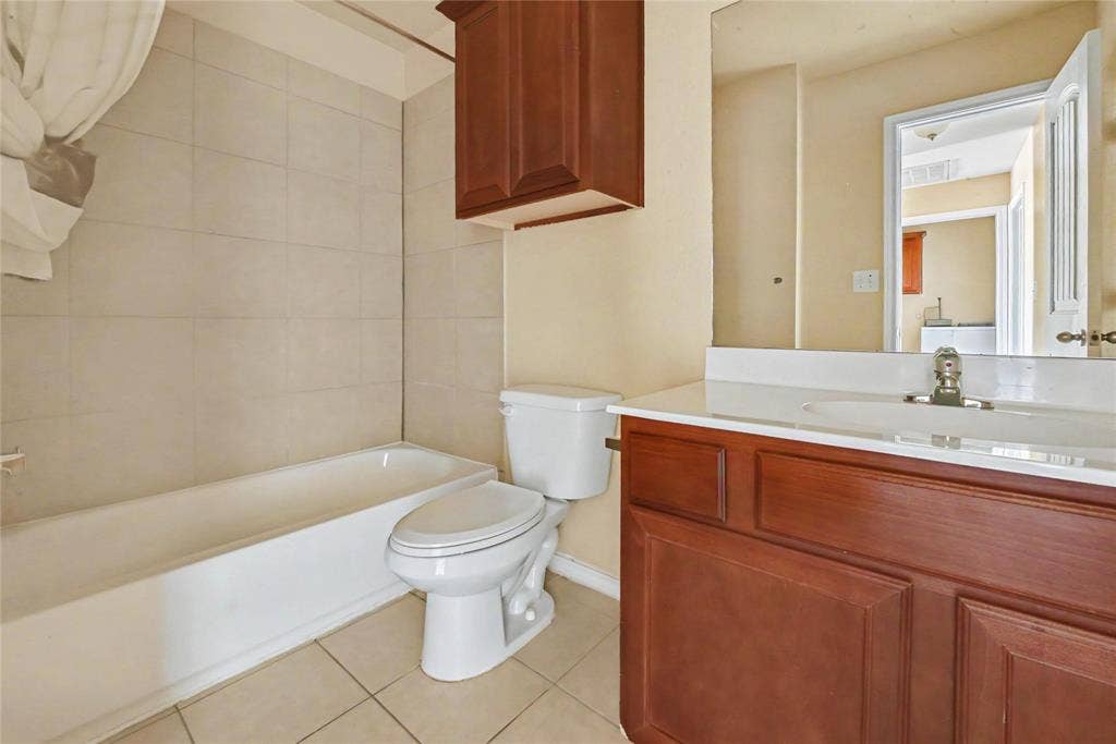 823 Parkplace Ridge, Princeton, TX 75407 823 Parkplace Ridge, Princeton, TX 75407