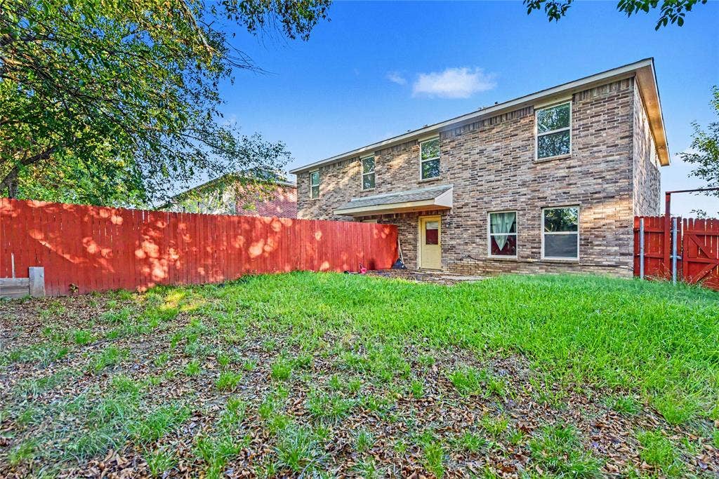 823 Parkplace Ridge, Princeton, TX 75407 823 Parkplace Ridge, Princeton, TX 75407