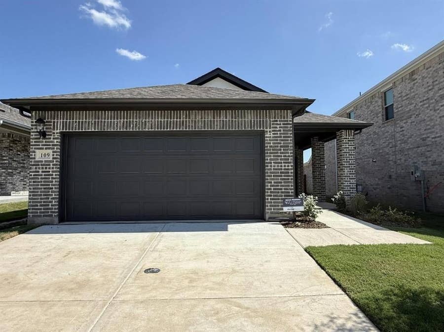 Property photo for 109 Greenbriar Drive, Princeton, TX