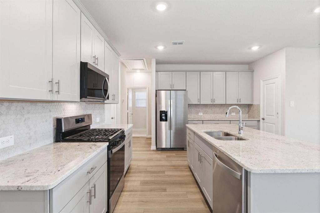 109 Greenbriar Drive, Princeton, TX 75071 109 Greenbriar Drive, Princeton, TX 75071