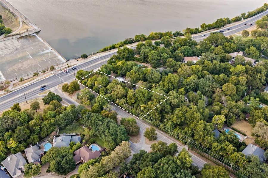 Property photo for 8100 Garland Road, Dallas, TX