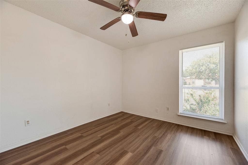 another view of secoundary Bedroom