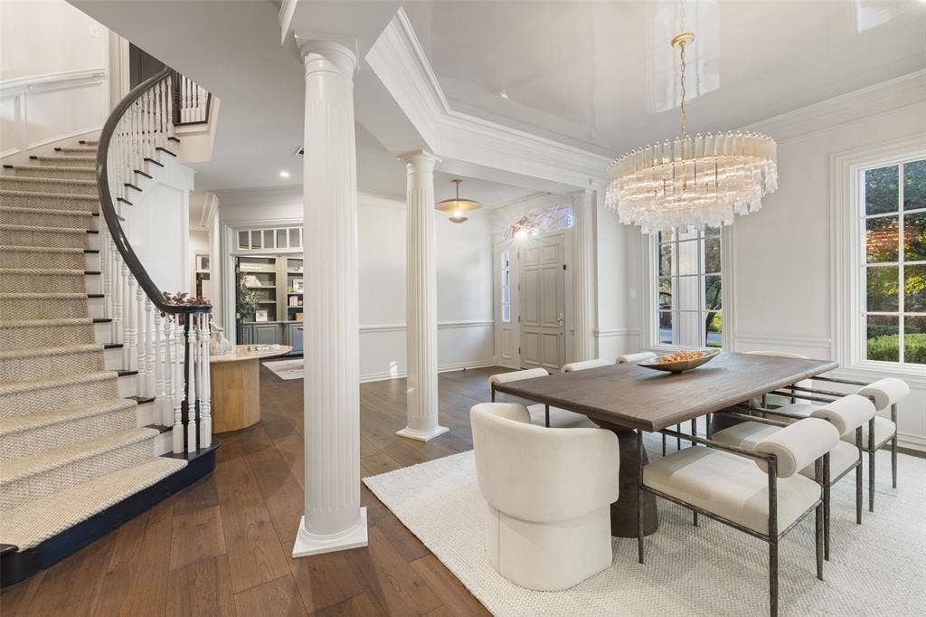 4201 Green Cliffs Road, Austin, TX 78746 4201 Green Cliffs Road, Austin, TX 78746