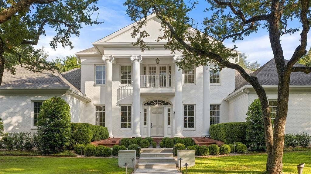 4201 Green Cliffs Road, Austin, TX 78746 4201 Green Cliffs Road, Austin, TX 78746