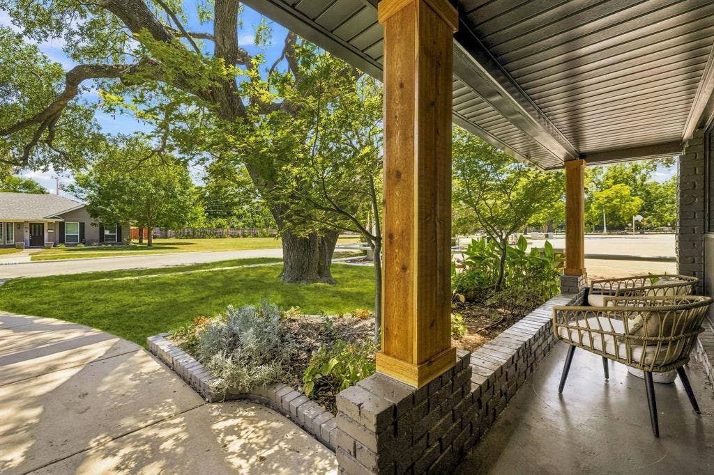 6837 Arboreal Drive, Dallas, TX 75231 6837 Arboreal Drive, Dallas, TX 75231