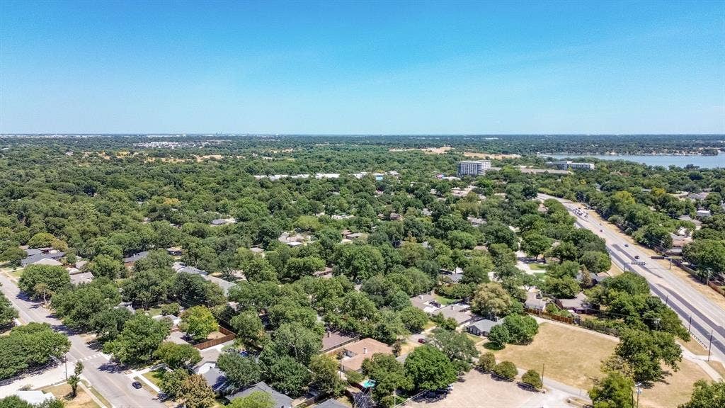6837 Arboreal Drive, Dallas, TX 75231 6837 Arboreal Drive, Dallas, TX 75231