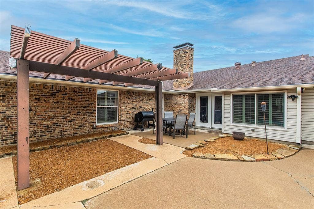 3140 La Kenta Circle, Farmers Branch, TX 75234 3140 La Kenta Circle, Farmers Branch, TX 75234