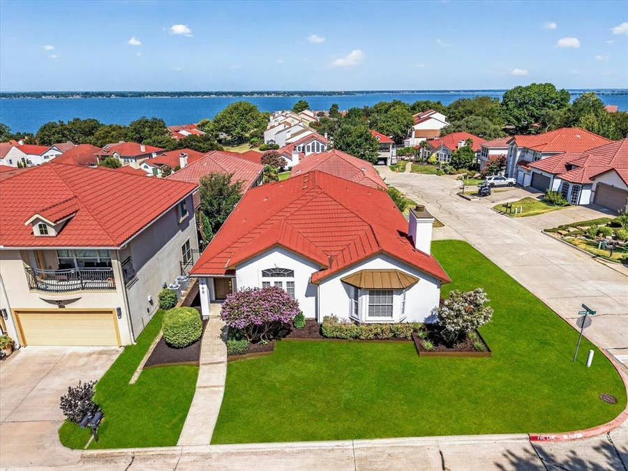 Property photo for 1860 Tahoe Drive, Rockwall, TX