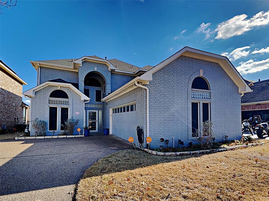 Property photo for 4322 Duck Pond Lane, Rowlett, TX