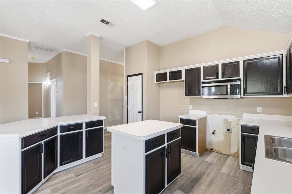 1301 Mill Wood Lane, Garland, TX 75040 PANTRY IN KITCHEN