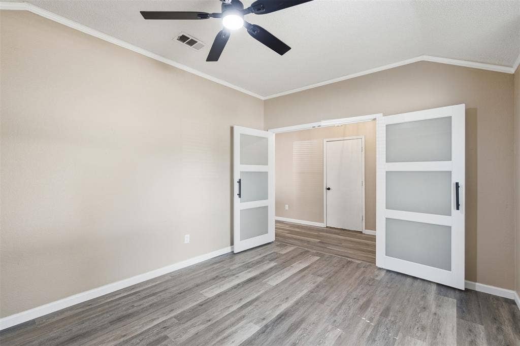 1301 Mill Wood Lane, Garland, TX 75040 FLEX SPACE OFF ENTRY.