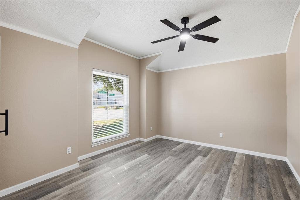 1301 Mill Wood Lane, Garland, TX 75040 FLEX SPACE CAN BE OFFICE, EXTRA LIV OR DINING OR GAME ROOM