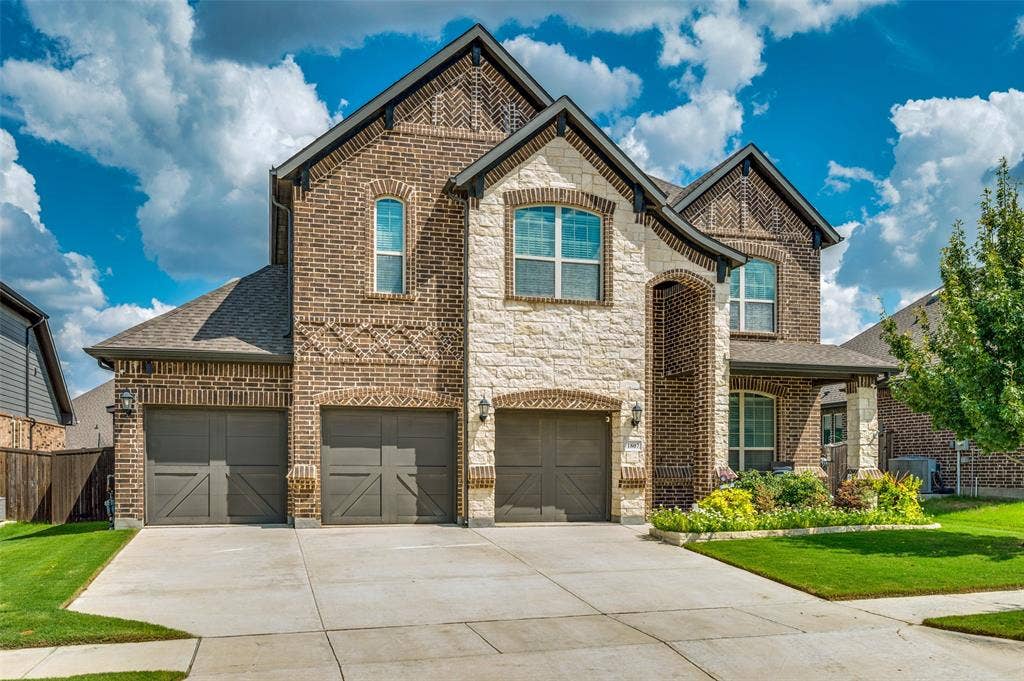 1807 Mabry Court, Mansfield, TX 76063 1807 Mabry Court, Mansfield, TX 76063