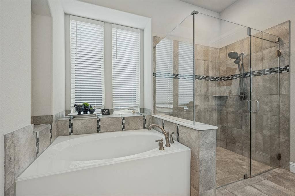 1807 Mabry Court, Mansfield, TX 76063 1807 Mabry Court, Mansfield, TX 76063