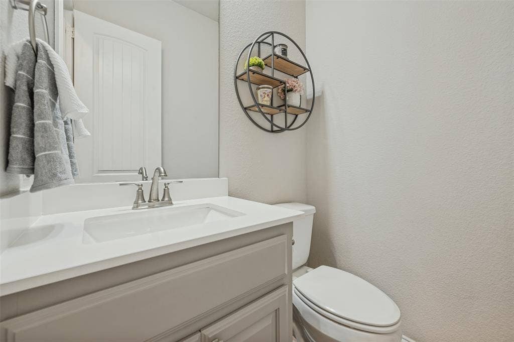 1807 Mabry Court, Mansfield, TX 76063 1807 Mabry Court, Mansfield, TX 76063