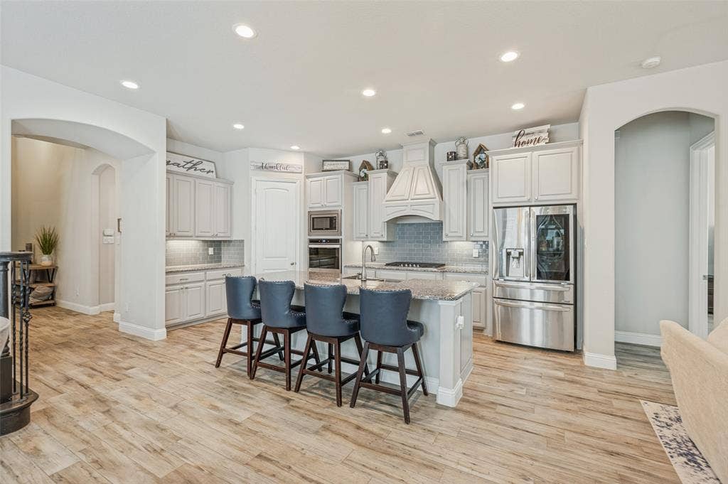1807 Mabry Court, Mansfield, TX 76063 1807 Mabry Court, Mansfield, TX 76063