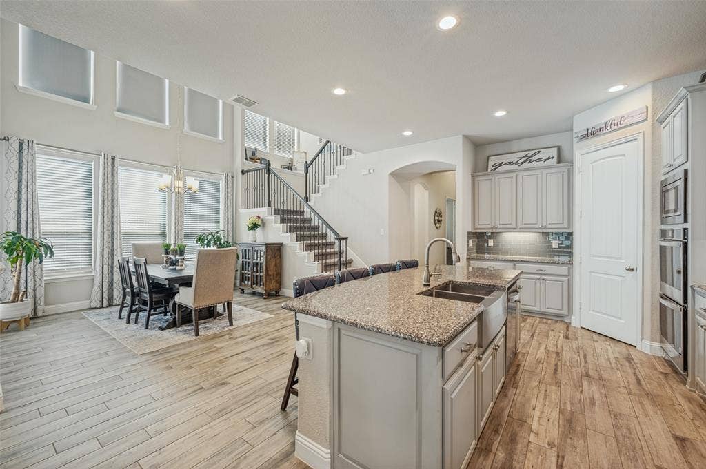 1807 Mabry Court, Mansfield, TX 76063 1807 Mabry Court, Mansfield, TX 76063