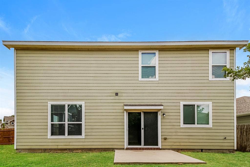 2209 Windsor Farms Drive, Denton, TX 76207 2209 Windsor Farms Drive, Denton, TX 76207