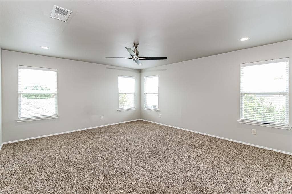 2209 Windsor Farms Drive, Denton, TX 76207 2209 Windsor Farms Drive, Denton, TX 76207