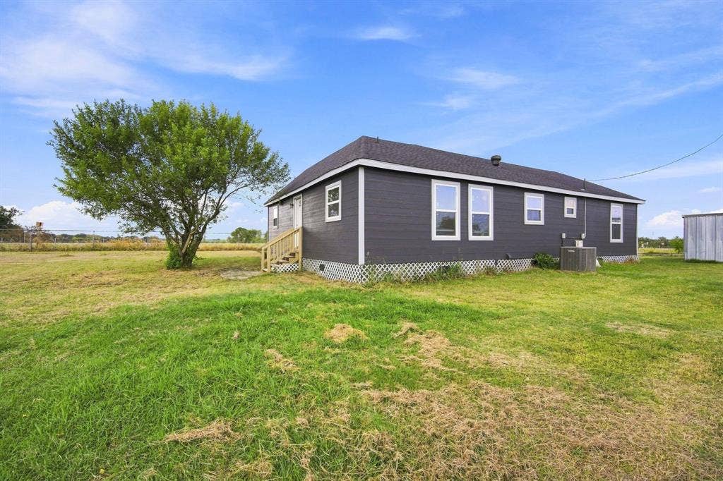 6575 W State Highway 31, Corsicana, TX 75110