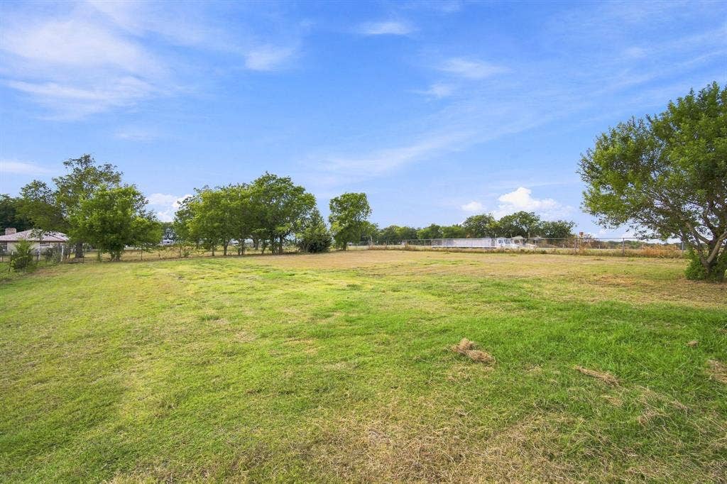 6575 W State Highway 31, Corsicana, TX 75110