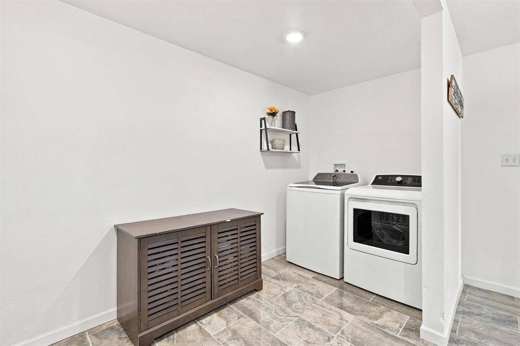 6575 W State Highway 31, Corsicana, TX 75110