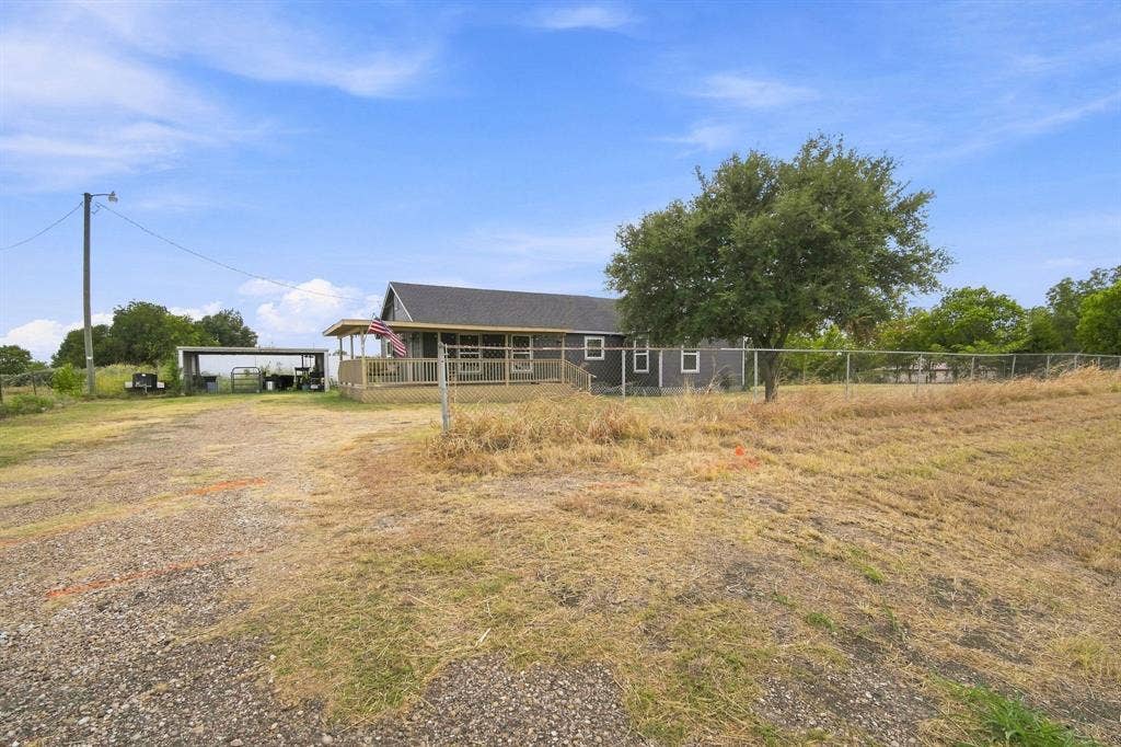 6575 W State Highway 31, Corsicana, TX 75110