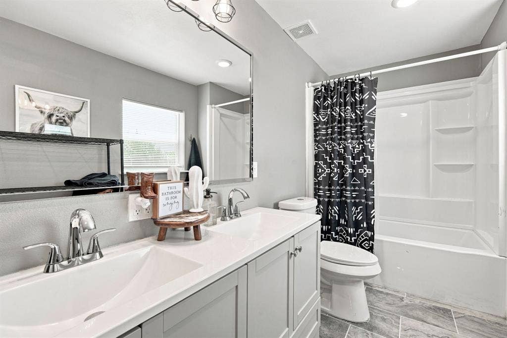 6575 W State Highway 31, Corsicana, TX 75110