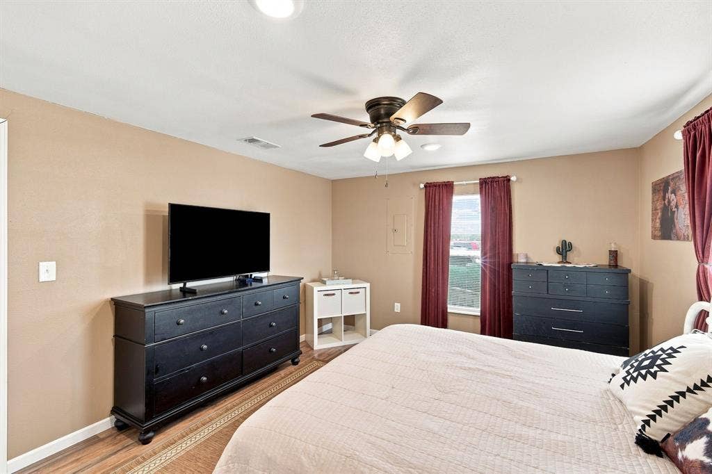 6575 W State Highway 31, Corsicana, TX 75110