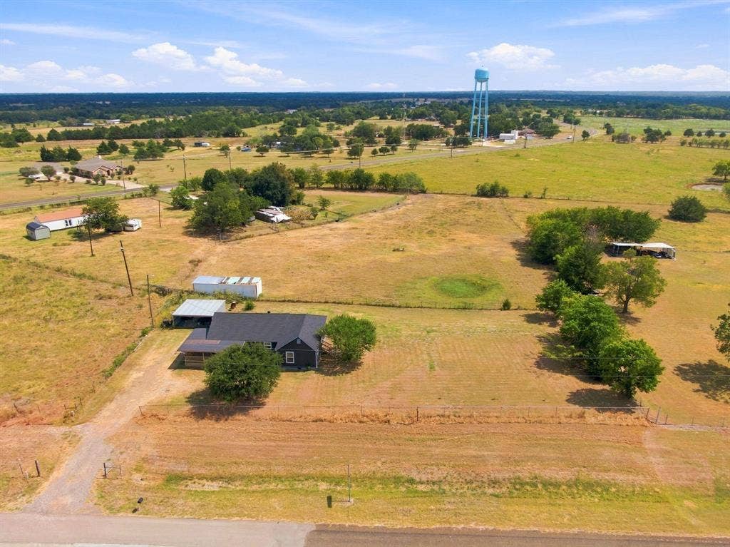6575 W State Highway 31, Corsicana, TX 75110