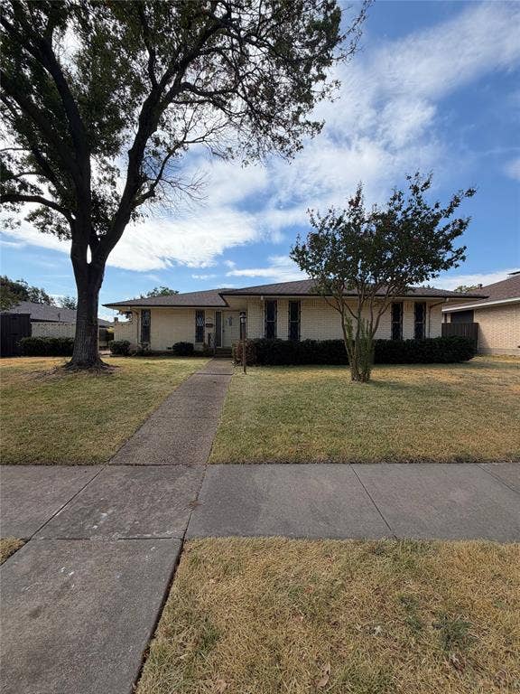 1410 Lexington Drive, Garland, TX 75041 1410 Lexington Drive, Garland, TX 75041