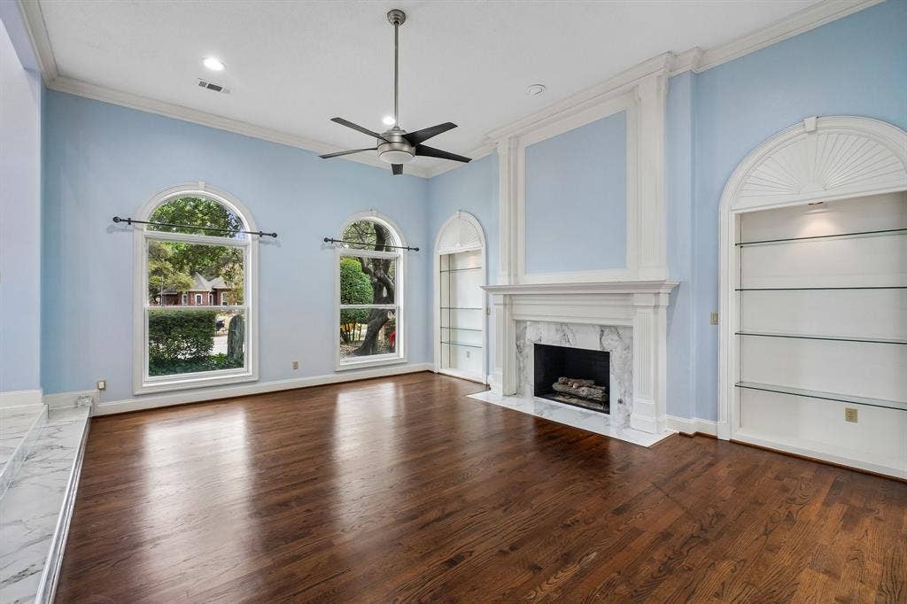 32 Victoria Drive, Rowlett, TX 75088 32 Victoria Drive, Rowlett, TX 75088