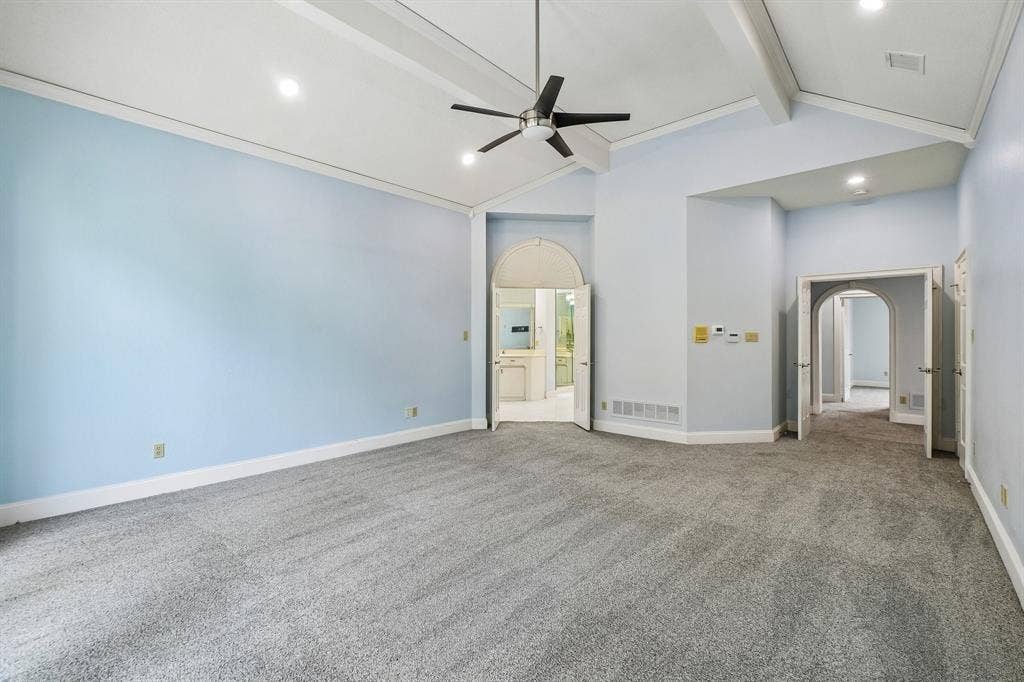 32 Victoria Drive, Rowlett, TX 75088 32 Victoria Drive, Rowlett, TX 75088