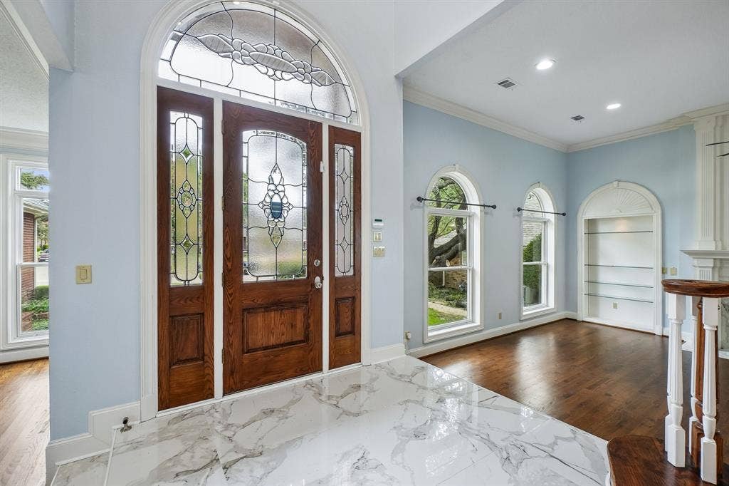 32 Victoria Drive, Rowlett, TX 75088 32 Victoria Drive, Rowlett, TX 75088