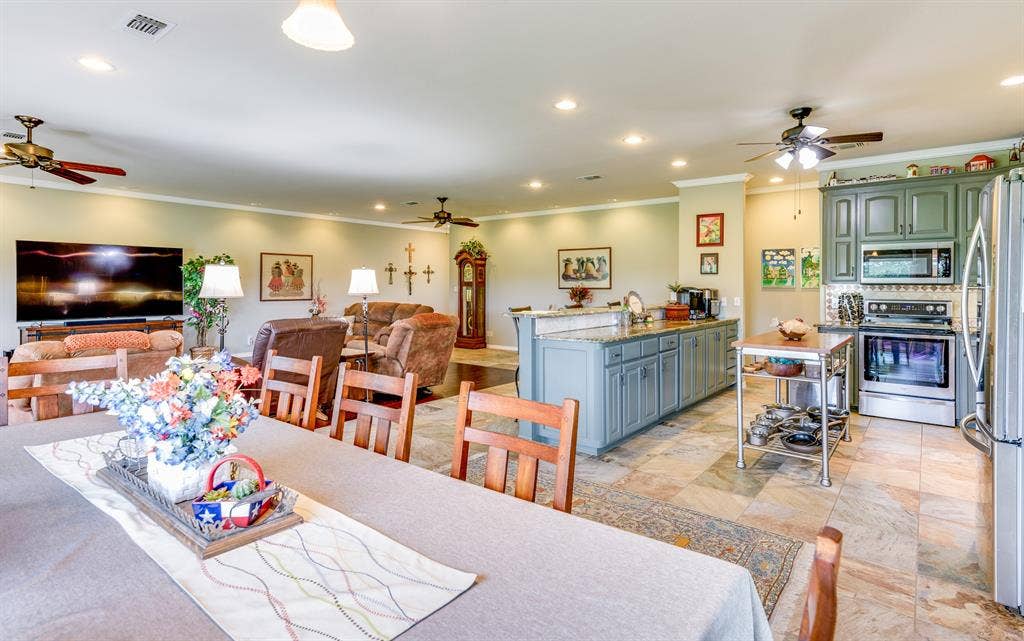 9508 Nutcracker Court, Granbury, TX 76049 9508 Nutcracker Court, Granbury, TX 76049