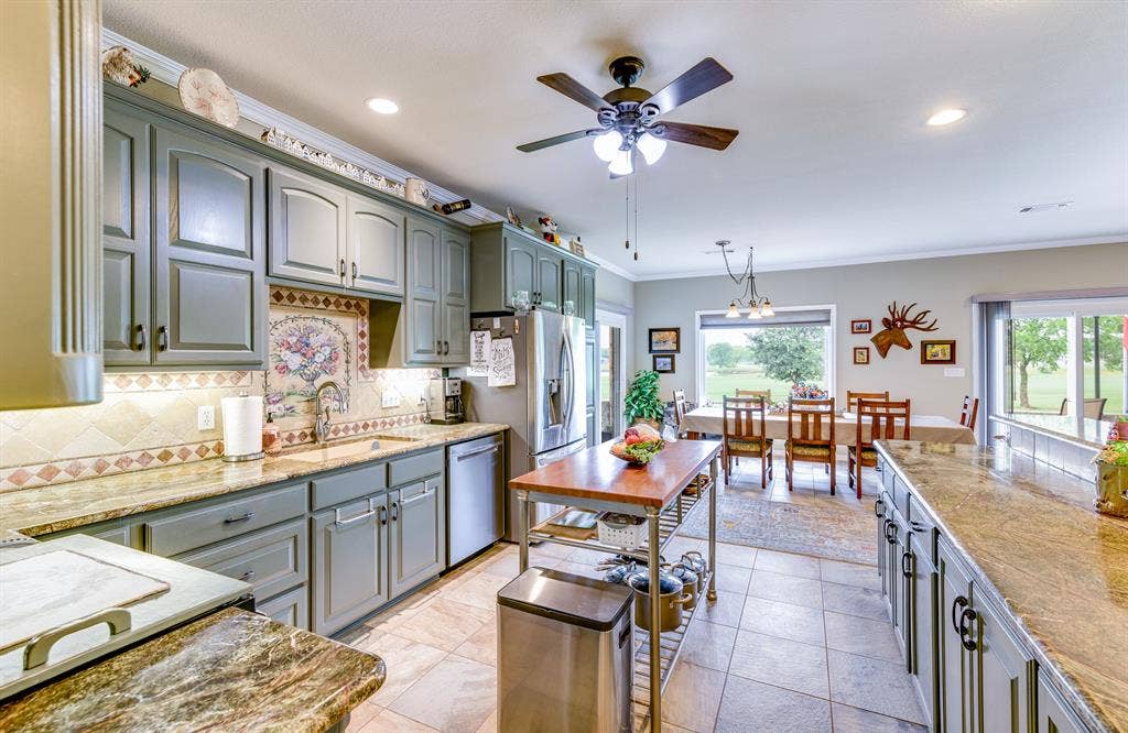 9508 Nutcracker Court, Granbury, TX 76049 9508 Nutcracker Court, Granbury, TX 76049