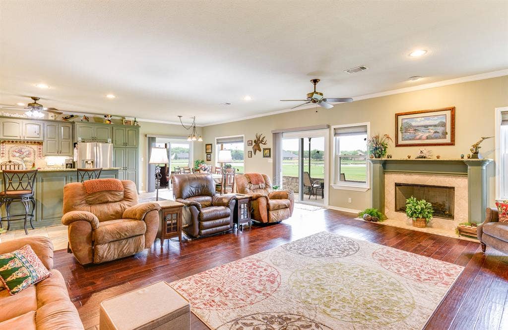 9508 Nutcracker Court, Granbury, TX 76049 9508 Nutcracker Court, Granbury, TX 76049