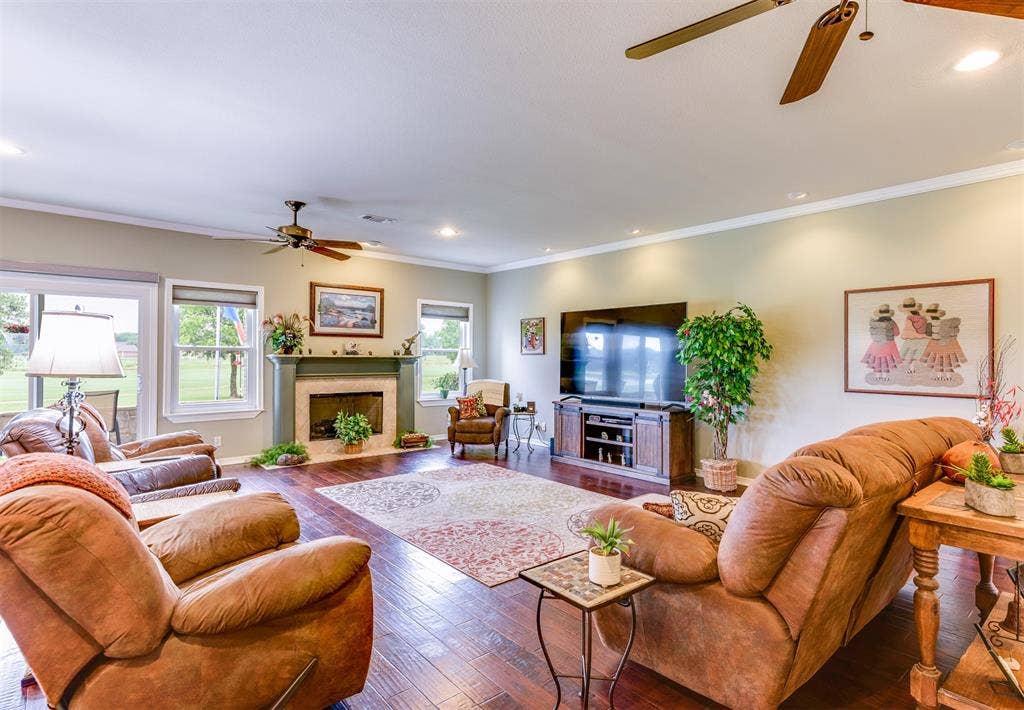 9508 Nutcracker Court, Granbury, TX 76049 9508 Nutcracker Court, Granbury, TX 76049