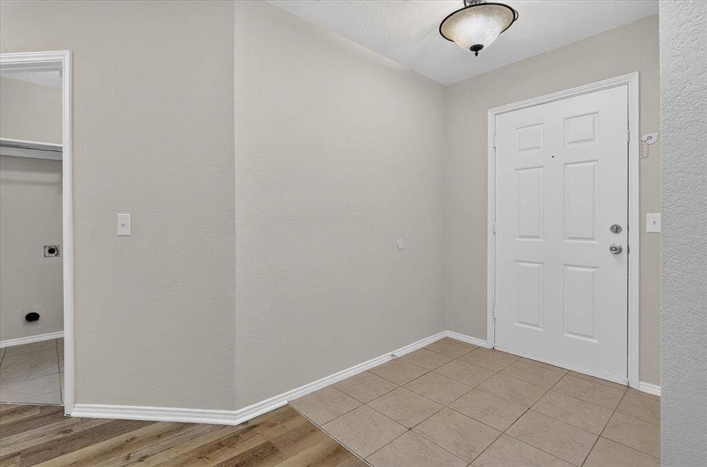 1441 Trading Post Drive, Fort Worth, TX 76131